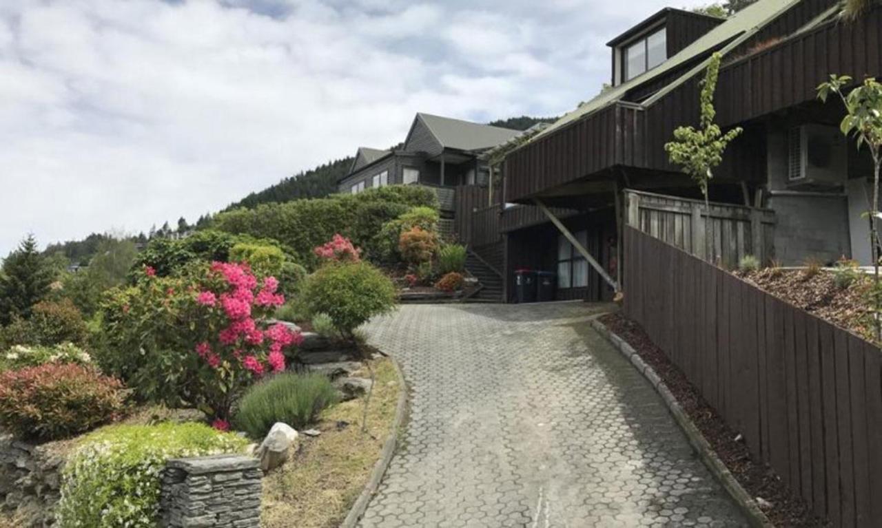 4 Bedroom Home, Unlimited Wifi, Fantastic Lake Views With Private Balcony Queenstown Exteriér fotografie